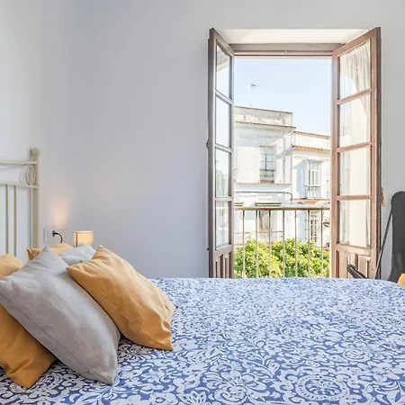 Surthy Arenal Flat شقة *