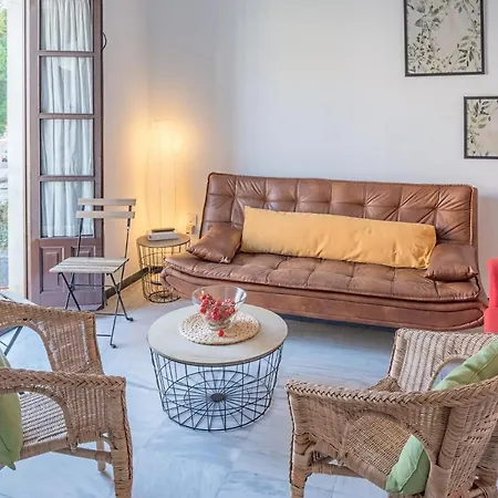 Surthy Arenal Flat شقة جيريز